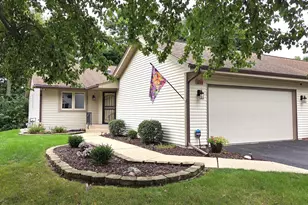 5811 Elaine Dr, Rockford, IL 61108 - Photo 1