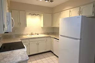 5811 Elaine Dr, Rockford, IL 61108 - Photo 8