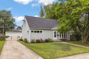 440 N Craig Pl, Lombard, IL 60148 - Photo 1