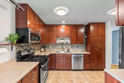 419 S Phelps Avenue, Arlington Heights, IL 60004 - Photo 8