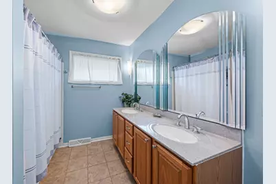 419 S Phelps Avenue, Arlington Heights, IL 60004 - Photo 16