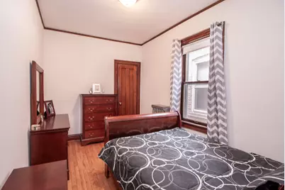 5425 N Linder Avenue, Chicago, IL 60630 - Photo 6