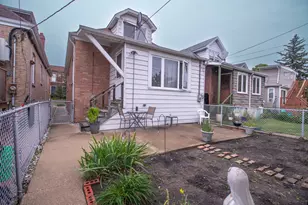 5425 N Linder Ave, Chicago, IL 60630 - Photo 14