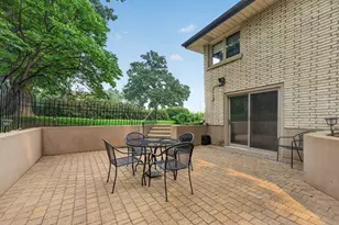 304 E Irving Park Rd, Roselle, IL 60172 - Photo 44