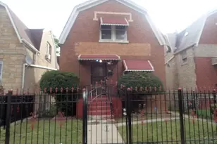 923 N Kedvale Ave, Chicago, IL 60651 - Photo 1