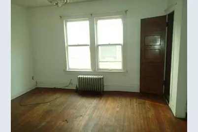 923 N Kedvale Avenue, Chicago, IL 60651 - Photo 8