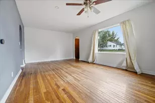 306 E Columbia St, Danvers, IL 61732 - Photo 6