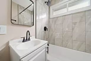 17617 Burnham Ave, Lansing, IL 60438 - Photo 12