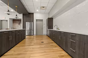 512 N McClurg Ct, Chicago, IL 60611 - Photo 14
