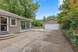 713 Coolidge Pl, Rockford, IL 61107 - Photo 22