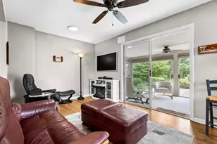 713 Coolidge Pl, Rockford, IL 61107 - Photo 8