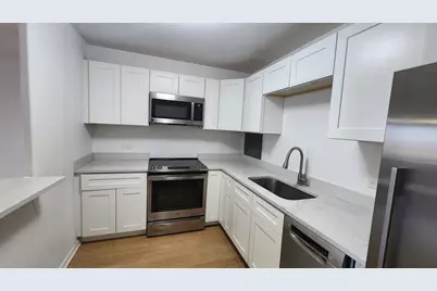 555 W Cornelia Avenue #1301, Chicago, IL 60657 - Photo 14
