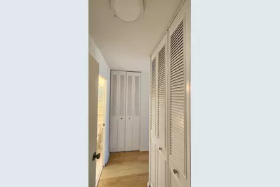 555 W Cornelia Avenue #1301, Chicago, IL 60657 - Photo 16