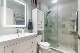 1101 Dodge Ave, Evanston, IL 60202 - Photo 12