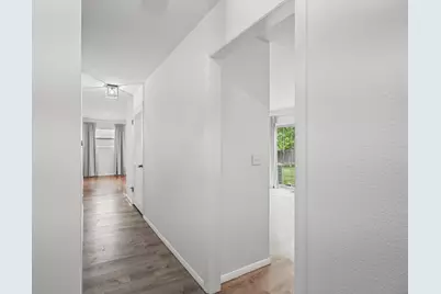 912 Frank Drive, Champaign, IL 61821 - Photo 6