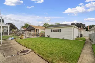 7433 N Oriole Ave, Chicago, IL 60631 - Photo 20