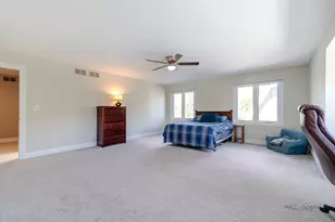 1685 Clover Dr, Inverness, IL 60067 - Photo 32