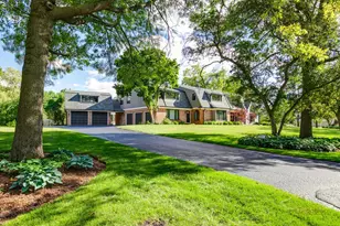 1685 Clover Dr, Inverness, IL 60067 - Photo 2