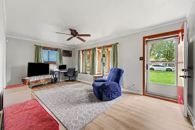 17333 Lorenz Avenue, Lansing, IL 60438 - Photo 4