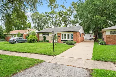 17333 Lorenz Avenue, Lansing, IL 60438 - Photo 2
