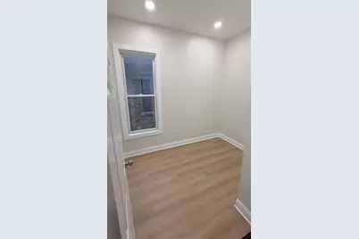 10812 S Indiana Avenue, Chicago, IL 60628 - Photo 32