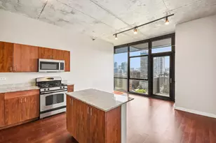235 W Van Buren St, Chicago, IL 60607 - Photo 2