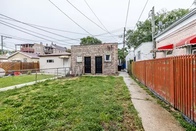 2655 S Drake Avenue, Chicago, IL 60623 - Photo 36