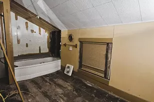 602 N Franklin Ave, Polo, IL 61064 - Photo 18