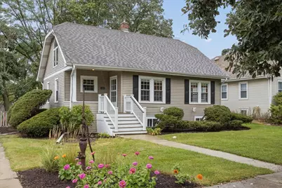 5436 Cumnor Road, Downers Grove, IL 60515 - Photo 2