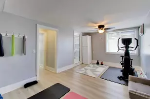 7720 W 65th Pl, Bedford Park, IL 60501 - Photo 24