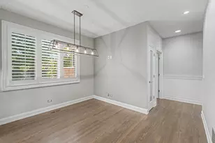 2 N Smith St, Palatine, IL 60067 - Photo 14