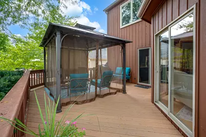 950 Dunham Drive, West Chicago, IL 60185 - Photo 22