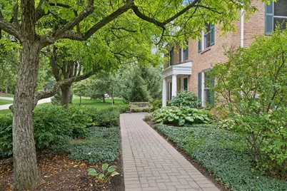 106 Carriage Road, North Barrington, IL 60010 - Photo 2