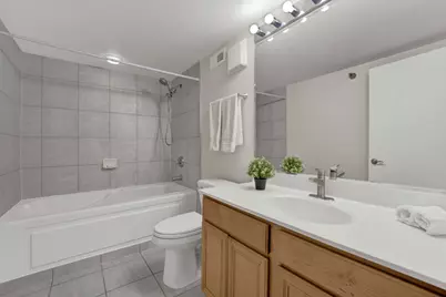 625 W Jackson Boulevard #806, Chicago, IL 60661 - Photo 18
