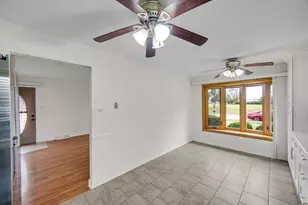 7506 W 83rd Pl, Bridgeview, IL 60455 - Photo 12