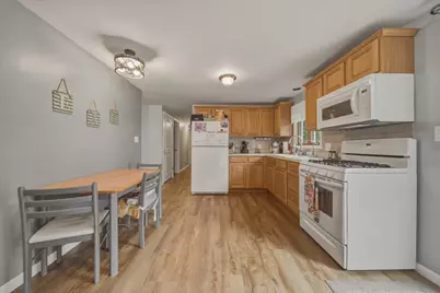 5564 S Greenland Drive, Rochelle, IL 61068 - Photo 6