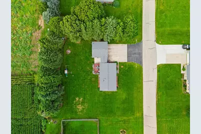 5564 S Greenland Drive, Rochelle, IL 61068 - Photo 28