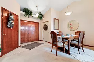 6559 Pine Lake Dr, Tinley Park, IL 60477 - Photo 8