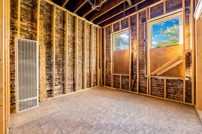 2855 W 21st Street, Chicago, IL 60623 - Photo 4