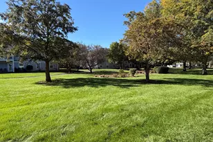 1228 Bradwell Ln, Mundelein, IL 60060 - Photo 20
