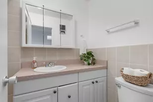 737 Ridge Ave, Evanston, IL 60202 - Photo 12