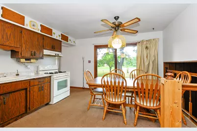 8540 Candlelight Drive E, Willow Springs, IL 60480 - Photo 14