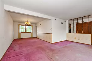 8540 Candlelight Dr E, Willow Springs, IL 60480 - Photo 10