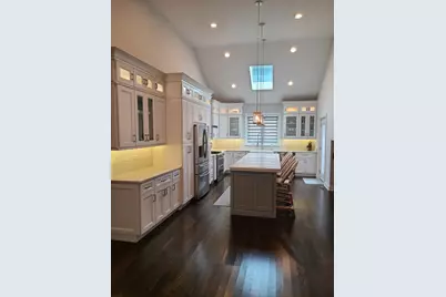 10057 S 86th Court, Palos Hills, IL 60465 - Photo 8