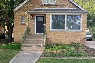 4328 W 109th St, Oak Lawn, IL 60453 - Photo 1