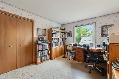 5903 Bentley Avenue, Willowbrook, IL 60527 - Photo 20
