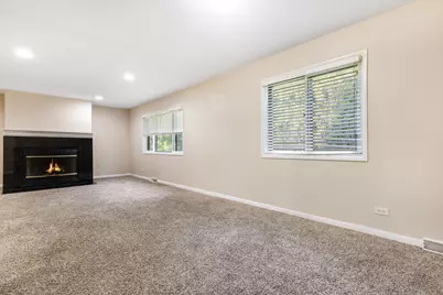 504 Nassau Avenue, Bolingbrook, IL 60440 - Photo 6