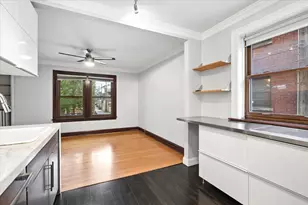 2013 W Farragut Ave, Chicago, IL 60625 - Photo 10