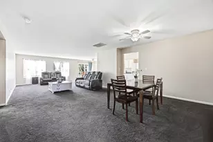 168 W Meadow Dr, Cortland, IL 60112 - Photo 6