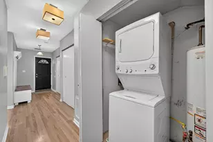 1629 N Clybourn Ave, Chicago, IL 60614 - Photo 16